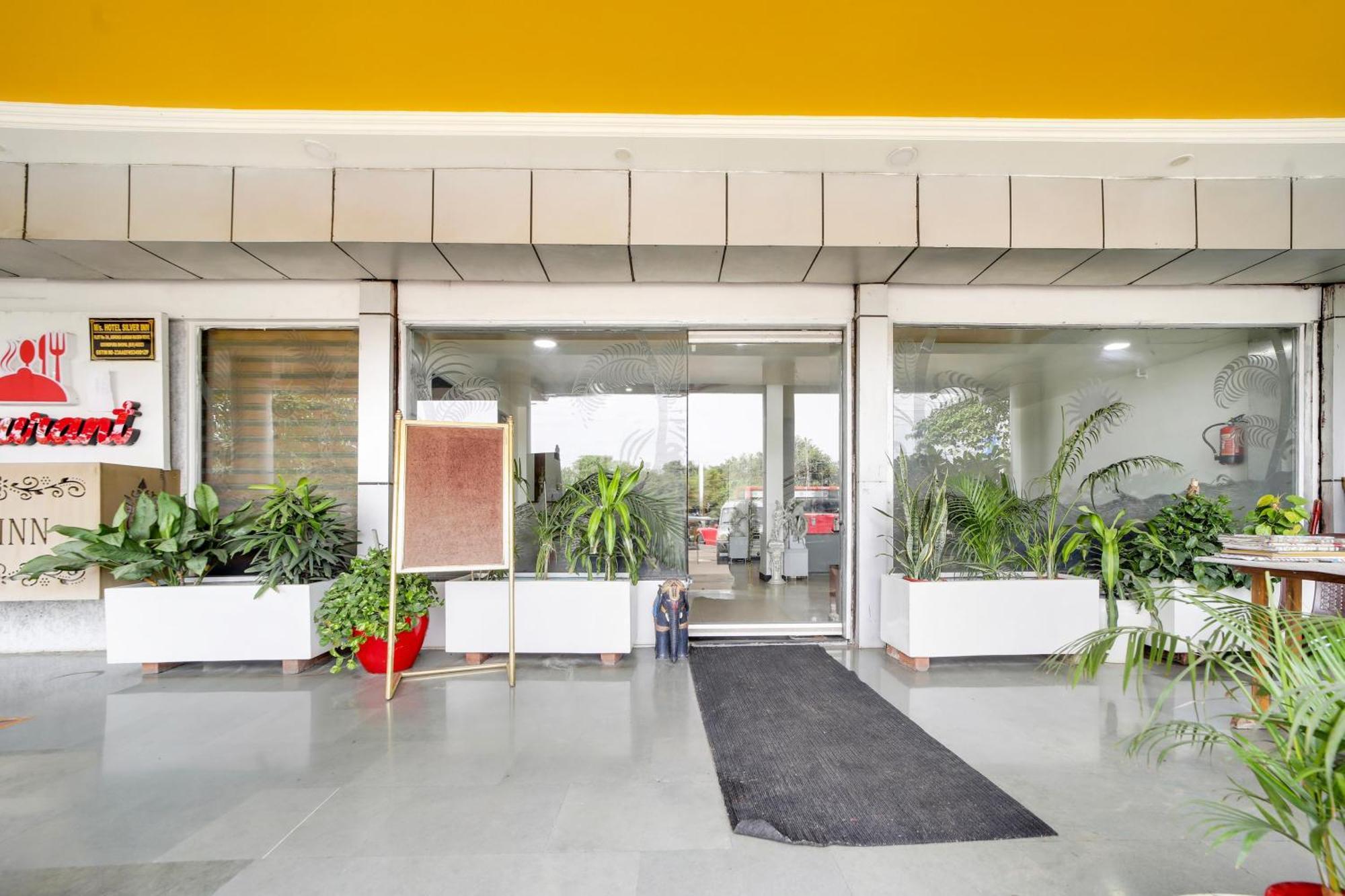 Collection O Hotel Silver Inn Bhopal Zewnętrze zdjęcie